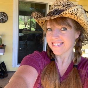 Meet your Posher, Toniann